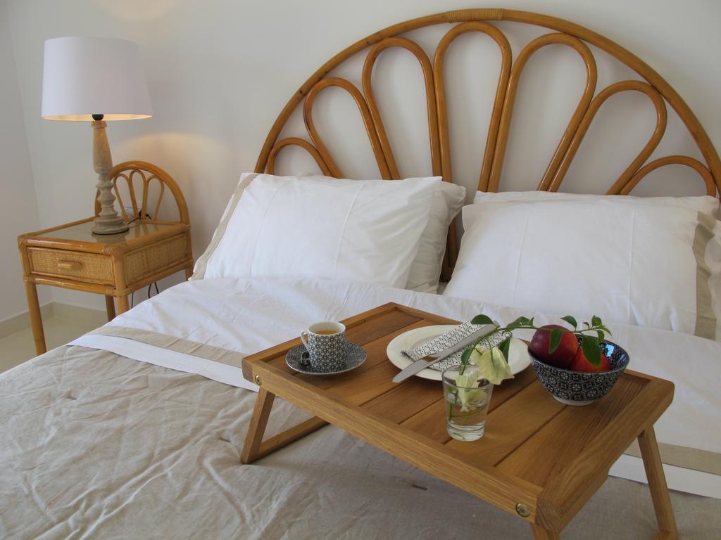 Seafront Calista Beach House With Garden Glifada Zewnętrze zdjęcie